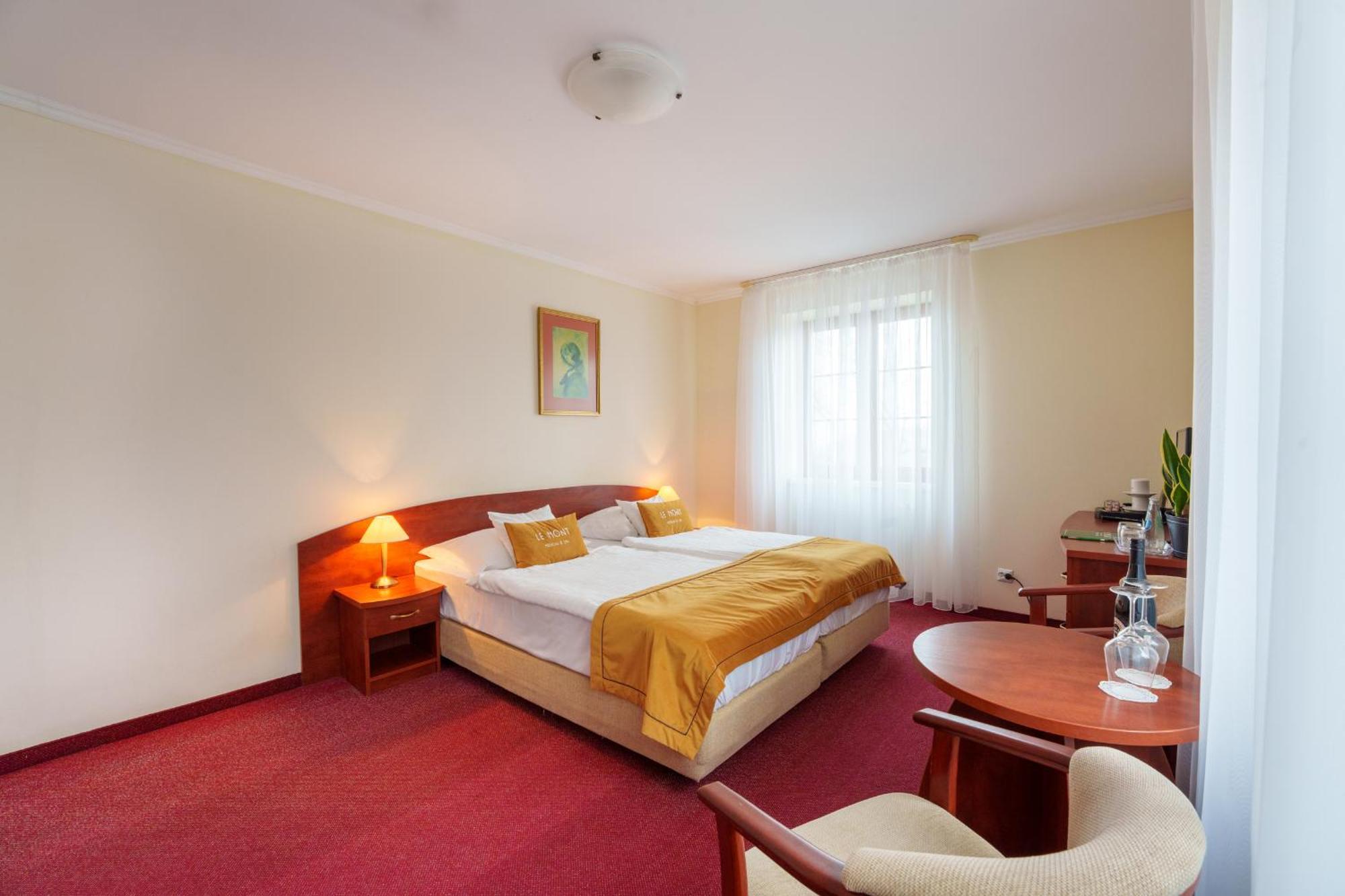 Hotel Le Mont Medical & Spa Świeradów-Zdrój Екстериор снимка